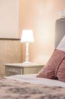 Residenza Matilde by NapoliApartments