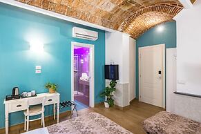 Residenza Matilde by NapoliApartments