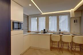 Superb AC Apartment Champs de Mars Eiffel Tower