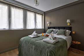 Sublime AC Apartment Eiffel Tower Champs de Mars