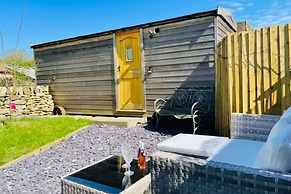 Shepherds Hut West Ayton Scarborough