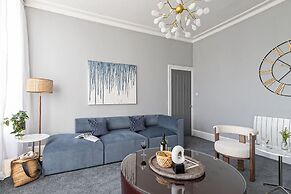 Crescent View Apartment