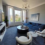 Crescent View Apartment
