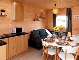 Holiday Homes With Pool, Jacuzzi and Sauna