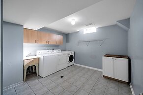 King Bed Convenience On Main Floor