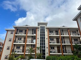 Praslin Island Breeze