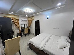Nugget Continental Hotel