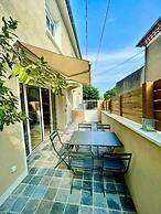 Villa Elisa. M