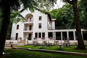 Elda Hotel