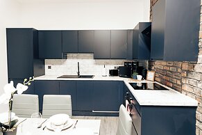 Cumberland Street Apartments