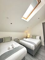 Cumberland Street Apartments