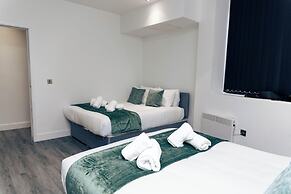 Cumberland Street Apartments