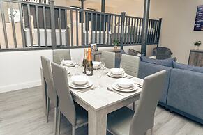 Cumberland Street Apartments