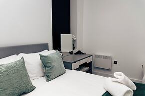 Cumberland Street Apartments