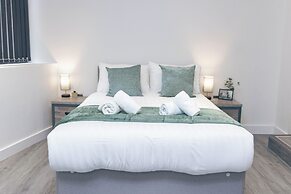 Cumberland Street Apartments