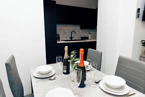 Cumberland Street Apartments