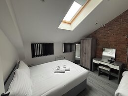 Cumberland Street Apartments