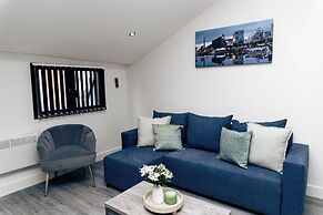 Cumberland Street Apartments