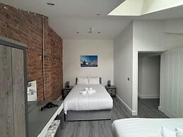 Cumberland Street Apartments