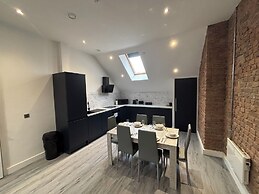 Cumberland Street Apartments