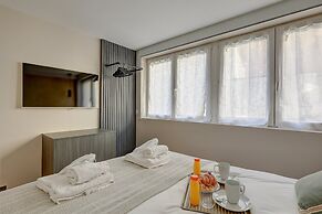 Sublime AC Apartment Eiffel Tower Champs de Mars