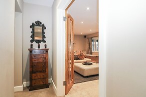 Woodlands House