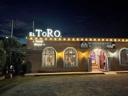 Hotel El Toro