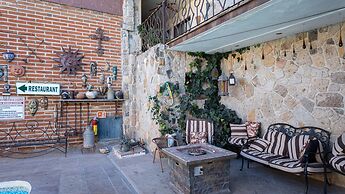 Hotel El Toro