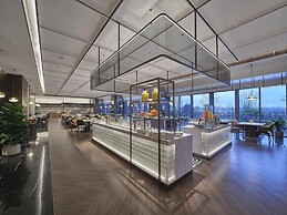 Hilton Quzhou