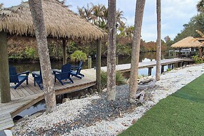 Riverfront Oasis: Fish, Grill & Chill in Stuart!