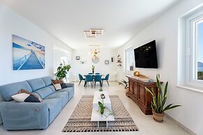 YourHome - Villa Solantis
