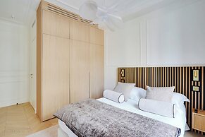 Elegant A/C Apt 2br/6p - Paris 17th/monceau