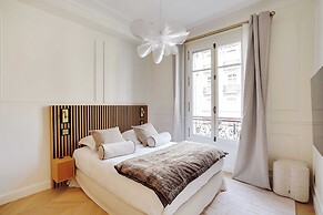 Elegant A/C Apt 2br/6p - Paris 17th/monceau