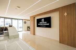 Dedem Hotel Dinlenme Sultanhanı
