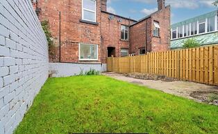 Central 4 bed Home in Ecclesall Near Peaks