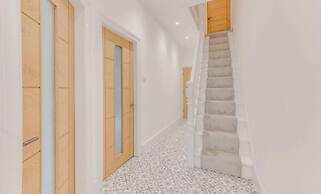 Central 4 bed Home in Ecclesall Near Peaks