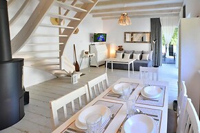 Large Holiday Homes With Fireplace and Garden