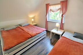 Large Holiday Homes With Fireplace and Garden