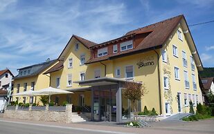 Blume Hausach I Hotel & Restaurant
