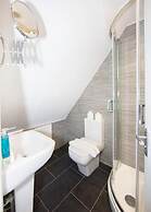 Stylish Town House - Located Close to Derby Centre