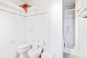 Guesthost - Piazza San Marco Studio Flat