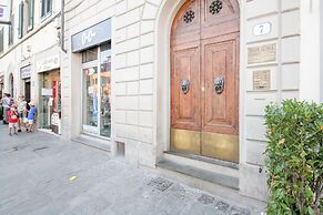 Guesthost - Piazza San Marco Studio Flat