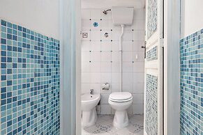 Guesthost - Piazza Pretoria Roomy Flat With Balconies X8