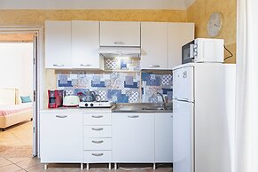 Guesthost - Piazza Pretoria Roomy Flat With Balconies X8