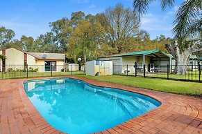 Howlong Caravan Park