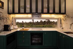 Lusso Retreats