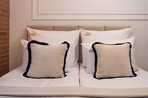 L23 Boutique by Downtown Apartments
