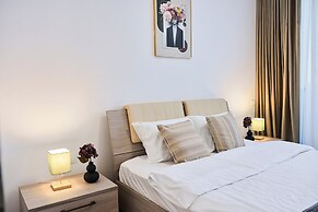Central Monarh Tower Accomodation