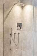 Lingers Suites & Residence