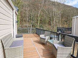 33 Woodpecker Lodge